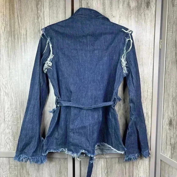 Maggie Marilyn Denim Jacket Sz 10 Belted Pockets Contemporary Blue Color - Picture 9 of 9